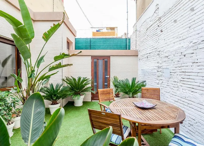 Casa Espectacular De Diseno Con Jardin Interior